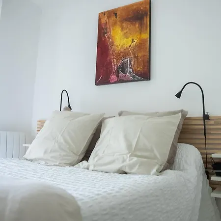 De Florigny Avec Parking Souterrain Et Terrasse * Каркфу